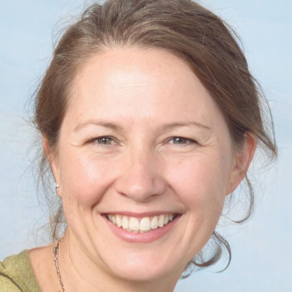 Julia R.